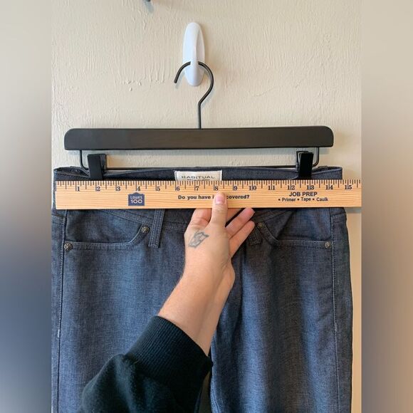 Habitual jeans size 28  - Picture 4 of 9